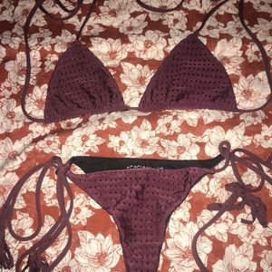 Acacia merlot mesh set